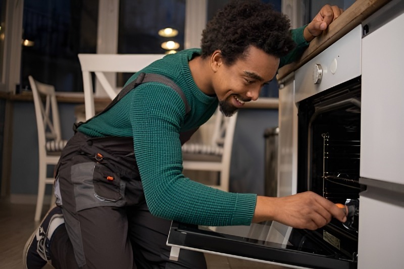 Oven & Stove repair in Olympia Heights